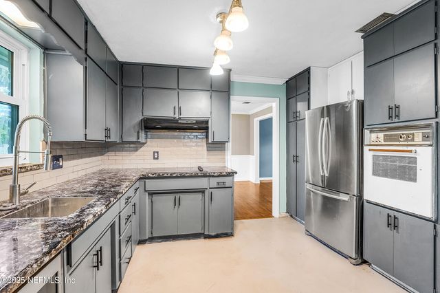 6938 HANSON Drive N, Jacksonville, FL 32210