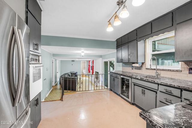 6938 HANSON Drive N, Jacksonville, FL 32210