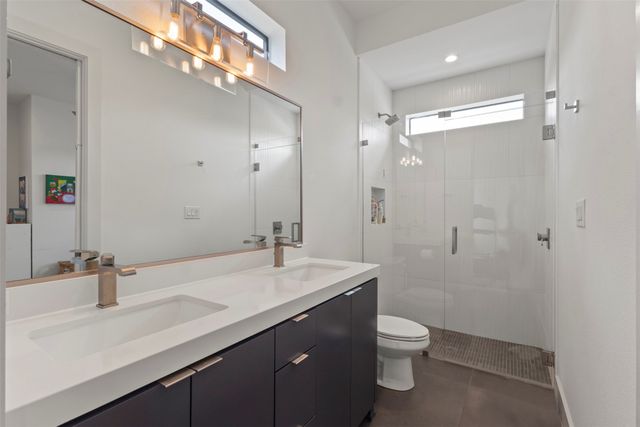 2335 Kirby Street, Dallas, TX 75204