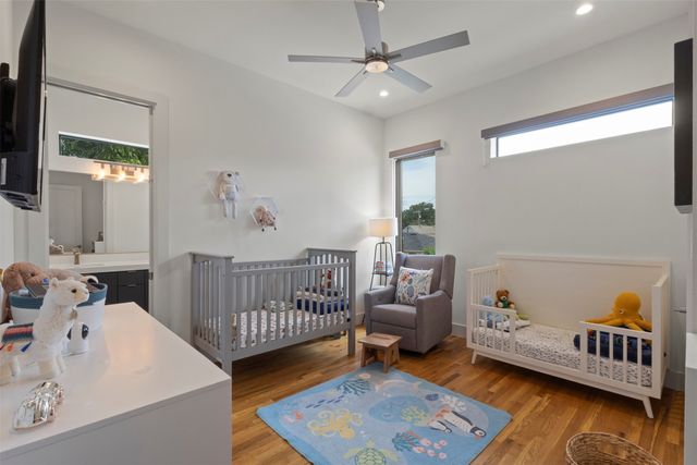 2335 Kirby Street, Dallas, TX 75204