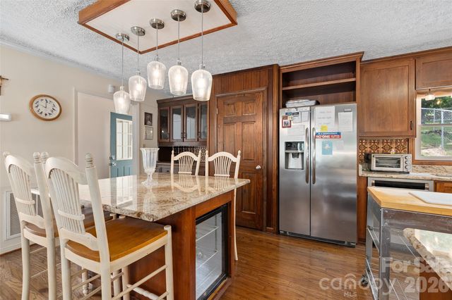 30 Hillcrest Road, Maggie Valley, NC 28751