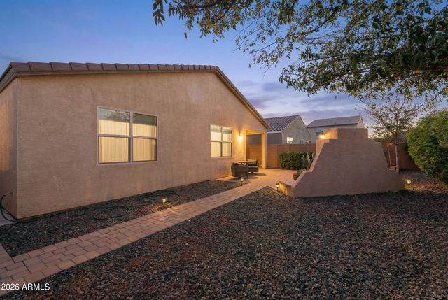 37156 N EL MORRO Trail, San Tan Valley, AZ 85140