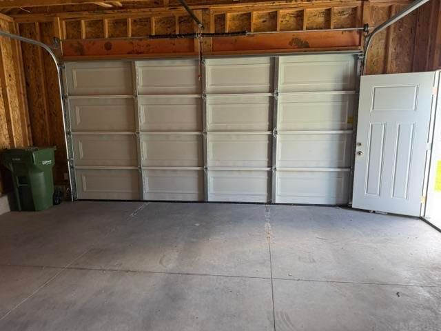 109 Coral Drive, Waterloo, IA 50701