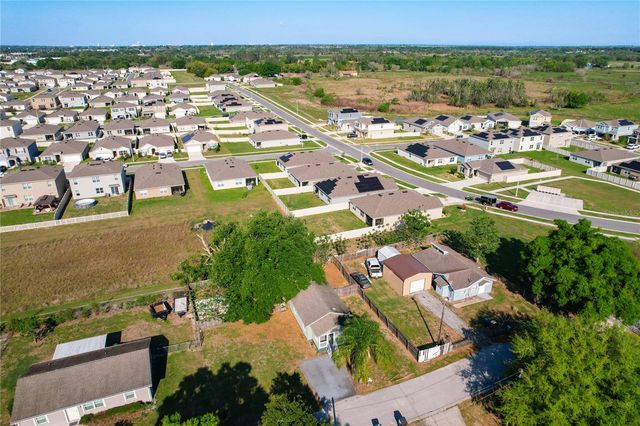 213 CLEVELAND AVENUE, Winter Haven, FL 33881