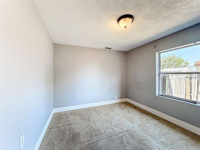 213 CLEVELAND AVENUE, Winter Haven, FL 33881