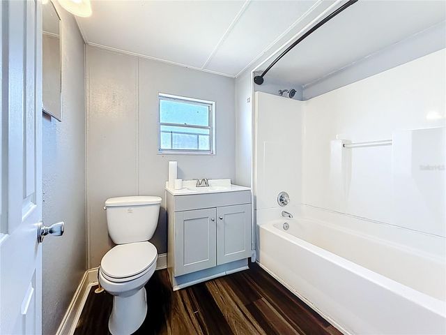 213 CLEVELAND AVENUE, Winter Haven, FL 33881