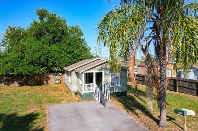 213 CLEVELAND AVENUE, Winter Haven, FL 33881