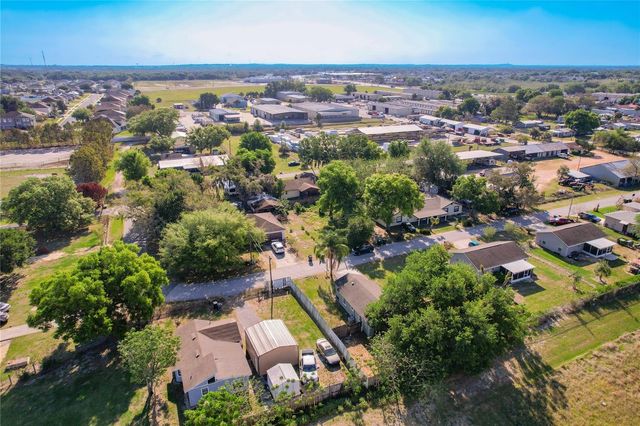 213 CLEVELAND AVENUE, Winter Haven, FL 33881