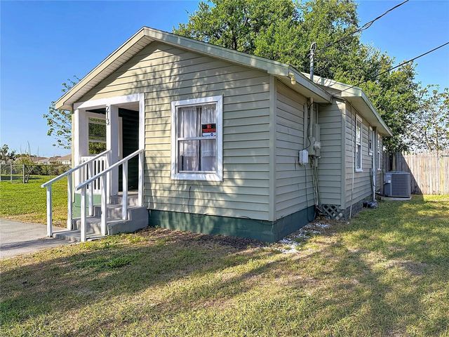 213 CLEVELAND AVENUE, Winter Haven, FL 33881