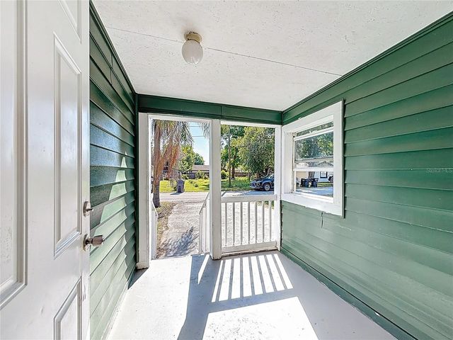 213 CLEVELAND AVENUE, Winter Haven, FL 33881