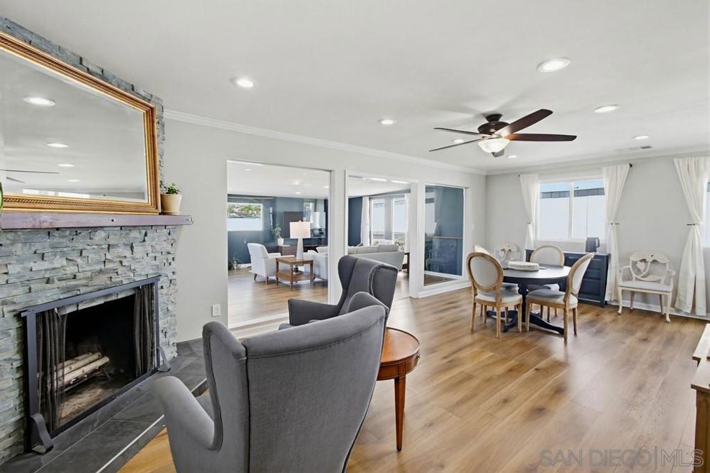 Image 10 of property listing at 1670 Primera St, Lemon Grove, CA 91945