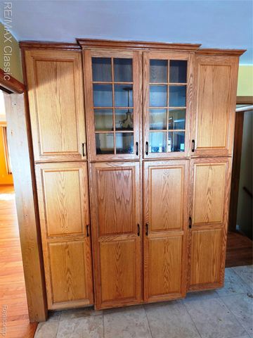 618 Mount Vernon Boulevard, Royal Oak, MI 48073