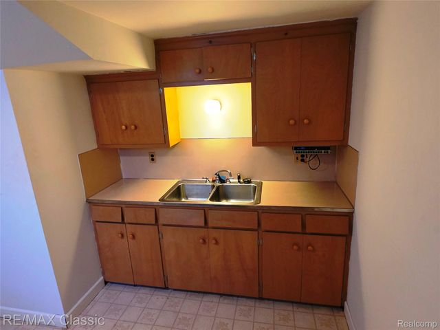 618 Mount Vernon Boulevard, Royal Oak, MI 48073