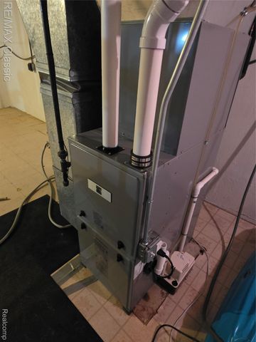 618 Mount Vernon Boulevard, Royal Oak, MI 48073