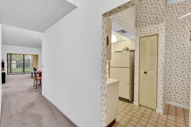 3529 Englewood Drive 321, Lake Worth, FL 33467