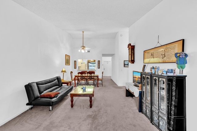 3529 Englewood Drive 321, Lake Worth, FL 33467