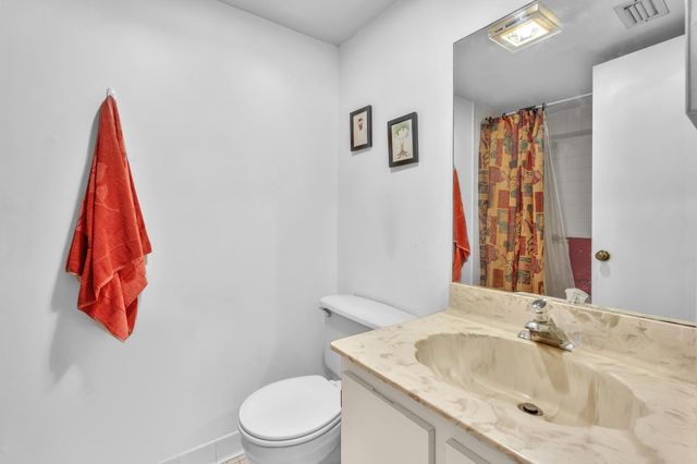 3529 Englewood Drive 321, Lake Worth, FL 33467