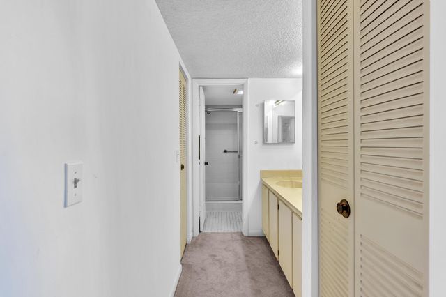 3529 Englewood Drive 321, Lake Worth, FL 33467
