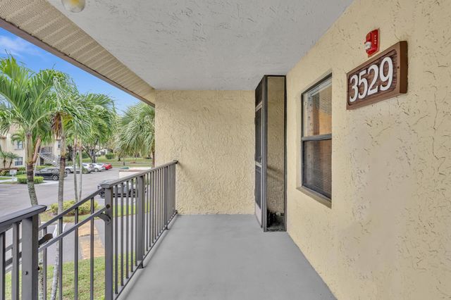 3529 Englewood Drive 321, Lake Worth, FL 33467