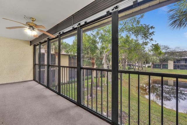 3529 Englewood Drive 321, Lake Worth, FL 33467