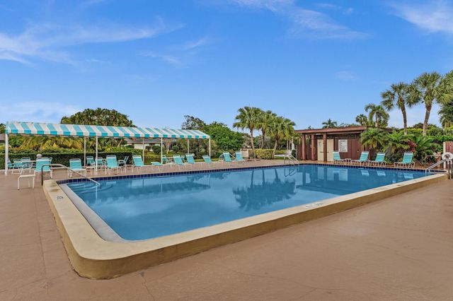 3529 Englewood Drive 321, Lake Worth, FL 33467