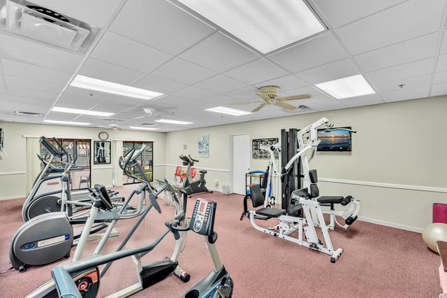 3529 Englewood Drive 321, Lake Worth, FL 33467