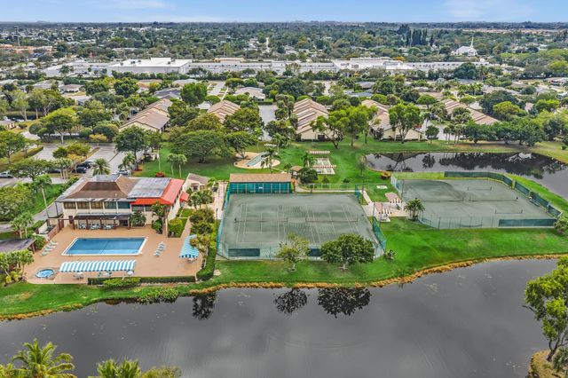 3529 Englewood Drive 321, Lake Worth, FL 33467