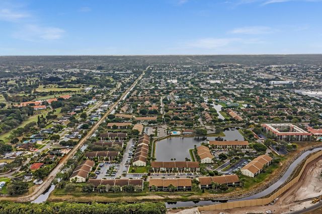 3529 Englewood Drive 321, Lake Worth, FL 33467