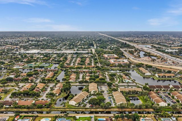 3529 Englewood Drive 321, Lake Worth, FL 33467