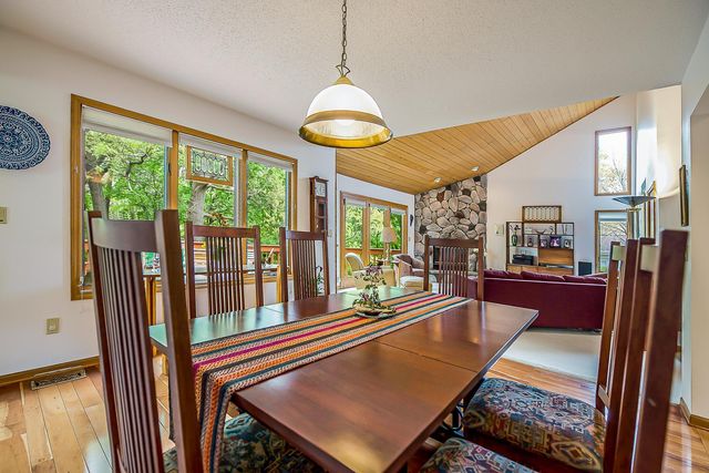 10875 Charring Cross Circle, Green Oak Twp, MI 48189