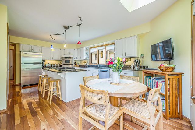 10875 Charring Cross Circle, Green Oak Twp, MI 48189