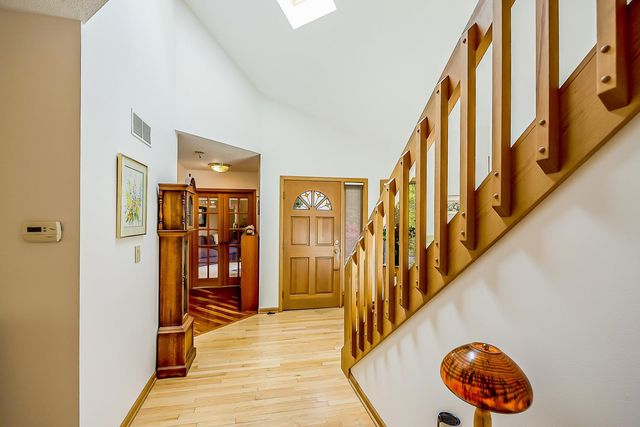 10875 Charring Cross Circle, Green Oak Twp, MI 48189