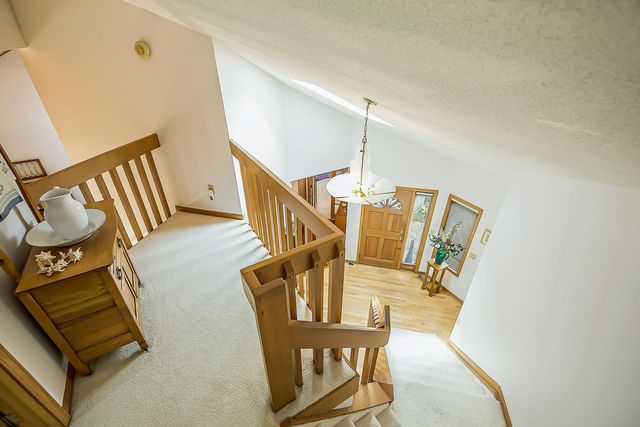 10875 Charring Cross Circle, Green Oak Twp, MI 48189