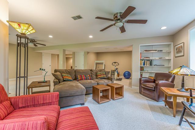 10875 Charring Cross Circle, Green Oak Twp, MI 48189