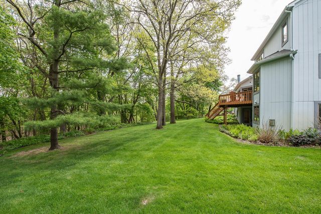 10875 Charring Cross Circle, Green Oak Twp, MI 48189