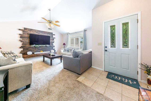 3881 Fox Ridge Drive, Manhattan, KS 66502