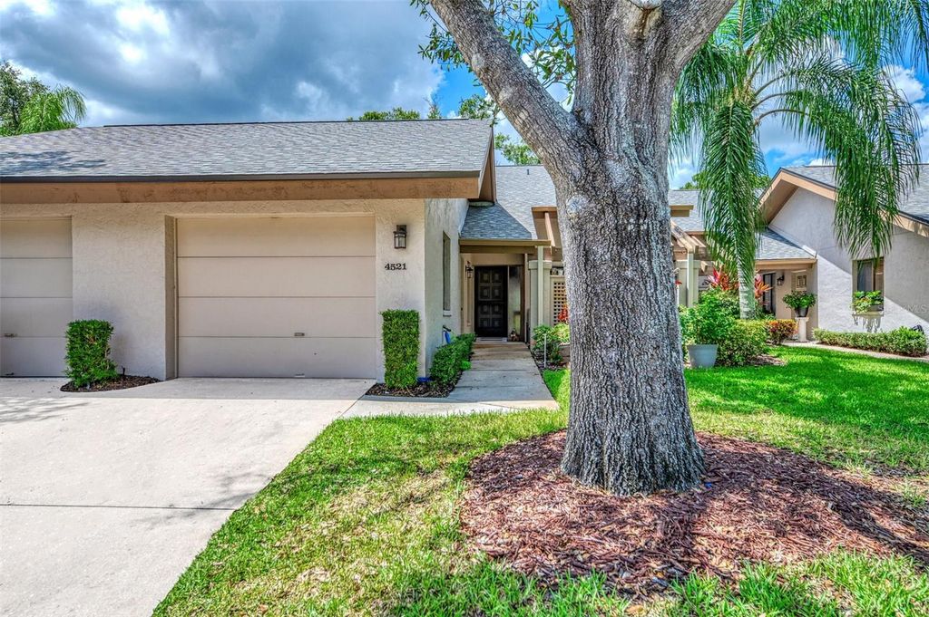 4521 KINGSMERE 6, Sarasota, FL 34235