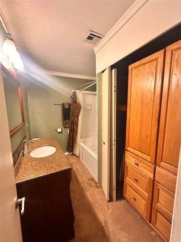 1106 NW Elm Ave, Lawton, OK 73507