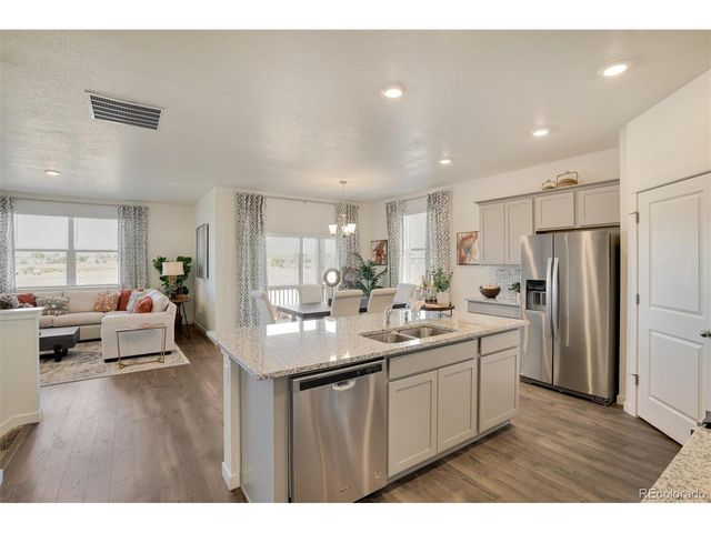 9917 Danube Ct, Commerce City, CO 80022