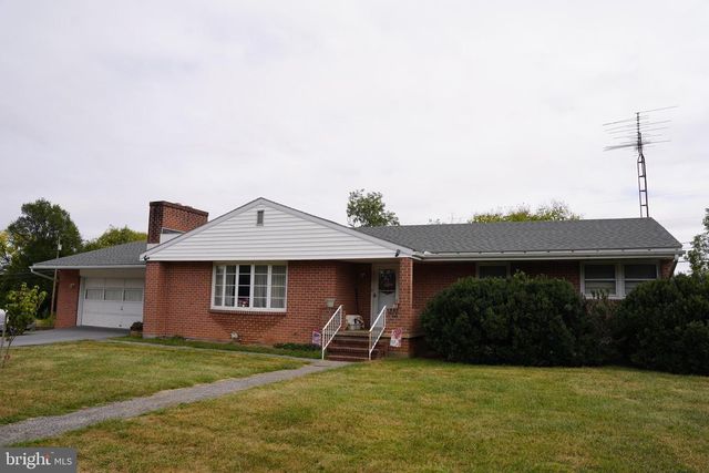 176 PRINCETON ST, Martinsburg, WV 25404