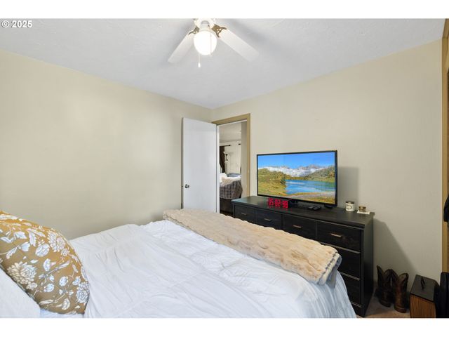 730 Se 2ND Ave, Camas, WA 98607