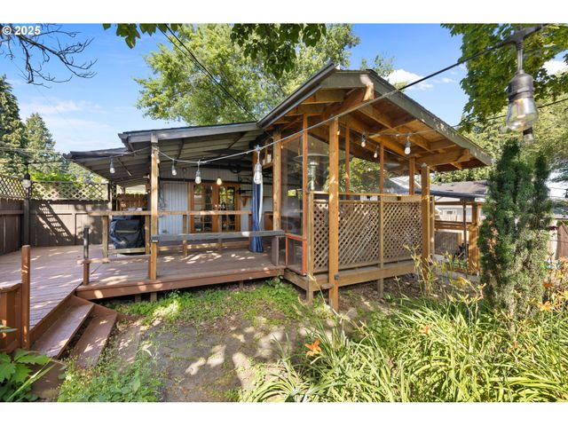 730 Se 2ND Ave, Camas, WA 98607