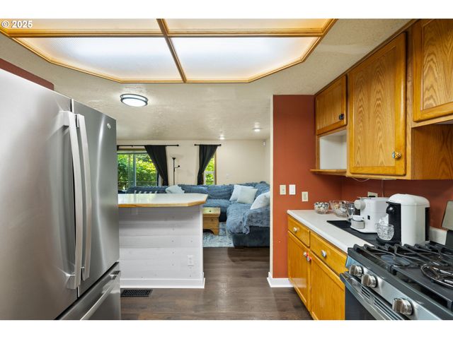 730 Se 2ND Ave, Camas, WA 98607