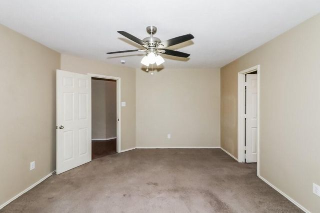 6618 Sutton Meadows Drive, Houston, TX 77086