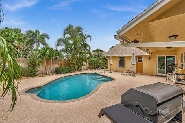 3106 Cormorant Road, Delray Beach, FL 33444