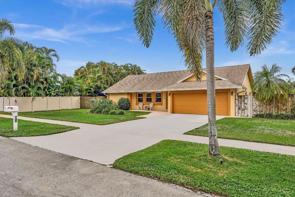 3106 Cormorant Road, Delray Beach, FL 33444