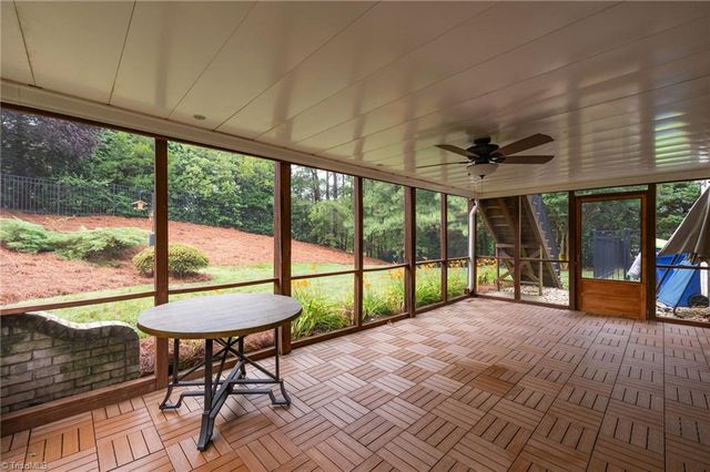 1445 Meadowlands Drive, Winston-salem, NC 27107