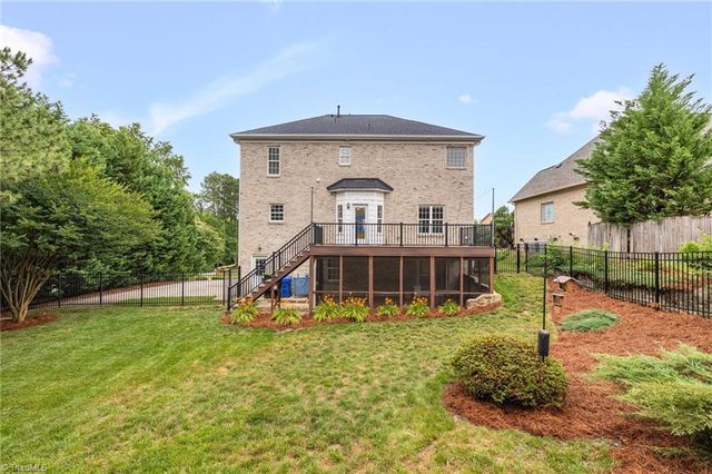 1445 Meadowlands Drive, Winston-salem, NC 27107