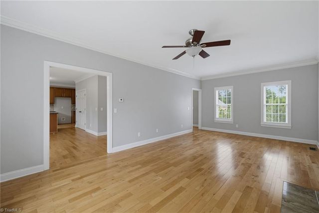 1445 Meadowlands Drive, Winston-salem, NC 27107