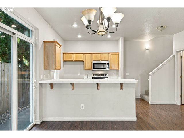 7806 Ne 24TH Ct, Vancouver, WA 98665